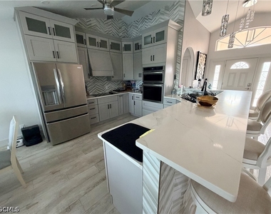 17721 Broadway Avenue - Photo Thumbnail 19