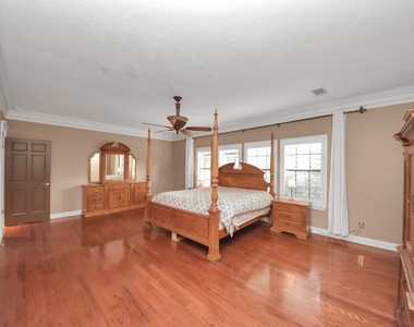 5214 Norborne Lane - Photo Thumbnail 25