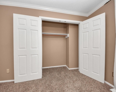 5214 Norborne Lane - Photo Thumbnail 38