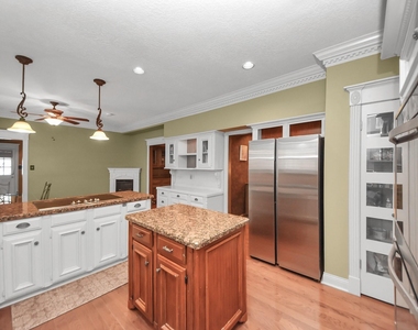 5214 Norborne Lane - Photo Thumbnail 13