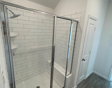 4146 Champlain Way - Photo Thumbnail 16