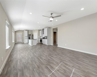 12722 Basinghall Lane - Photo Thumbnail 3