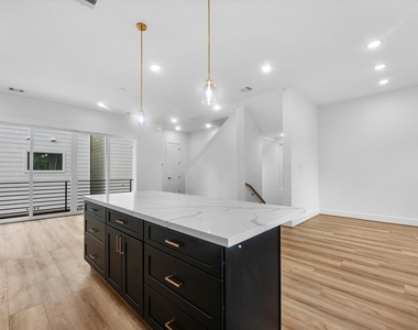 4802 Elysian Street - Photo Thumbnail 8