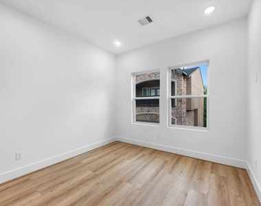 4802 Elysian Street - Photo Thumbnail 17