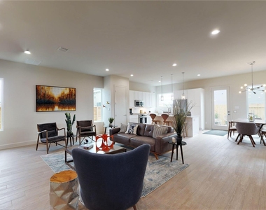 5726 Rucio Lane - Photo Thumbnail 3