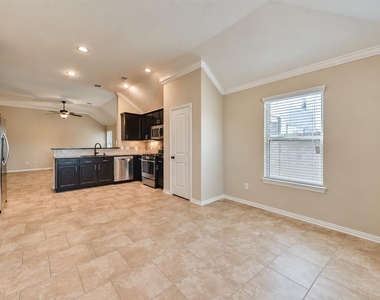 20502 S Blue Hyacinth Drive - Photo Thumbnail 9