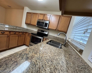 9077 Gervais Circle - Photo Thumbnail 4