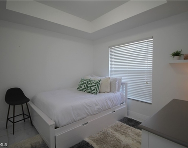 3323 Olympic Drive - Photo Thumbnail 12