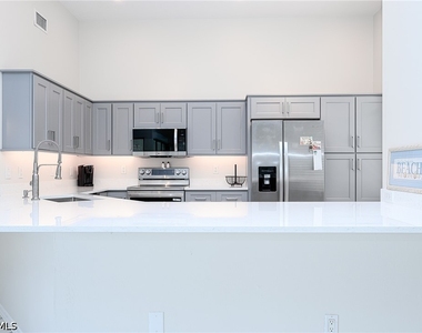 661 Windsurf Lane - Photo Thumbnail 9