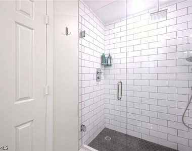 661 Windsurf Lane - Photo Thumbnail 24