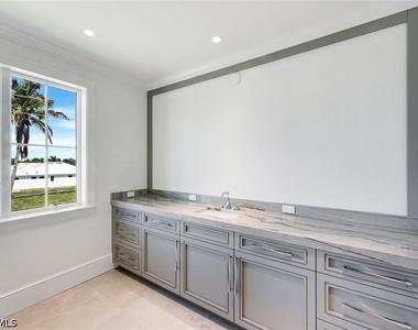 1690 Chesapeake Avenue - Photo Thumbnail 22