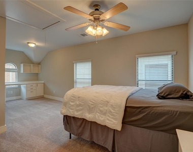 5911 Petty Street - Photo Thumbnail 14