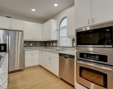 5911 Petty Street - Photo Thumbnail 24