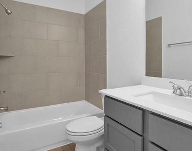 211 Sierra Stream Lane - Photo Thumbnail 13