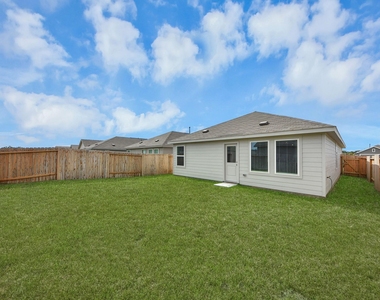 1219 Charlotte Way - Photo Thumbnail 25