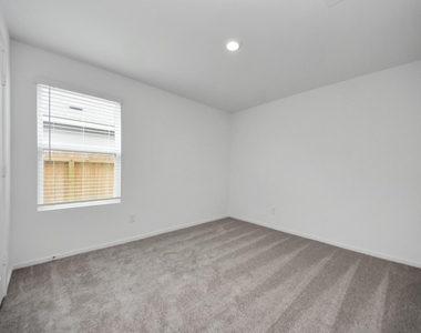 1219 Charlotte Way - Photo Thumbnail 19