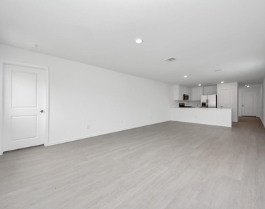 1219 Charlotte Way - Photo Thumbnail 10