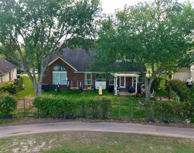 1823 Blue Water Bay Drive - Photo Thumbnail 39