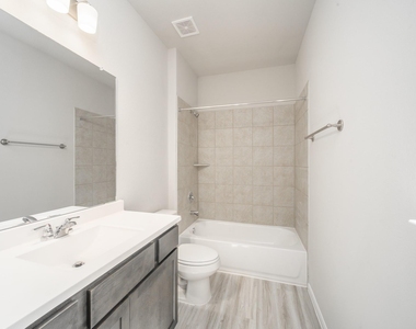 455 Long Beach Bay Drive - Photo Thumbnail 8