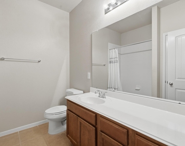 506 Carson Ridge Drive - Photo Thumbnail 17