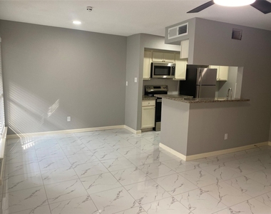 6633 W Airport Boulevard - Photo Thumbnail 2