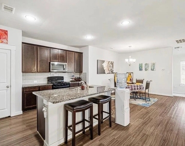 15419 Royce Holly Drive - Photo Thumbnail 3