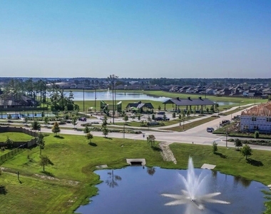 15419 Royce Holly Drive - Photo Thumbnail 28