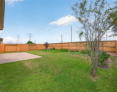20234 Fossil Valley Lane - Photo Thumbnail 42