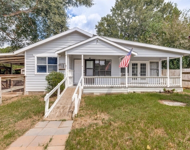 11806 E Jane Lane - Photo Thumbnail 1