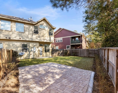 122 Cheswood Manor Drive - Photo Thumbnail 33