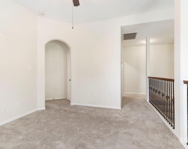 122 Cheswood Manor Drive - Photo Thumbnail 18