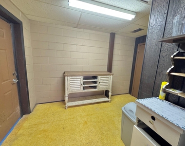 4120 Main Avenue - Photo Thumbnail 5