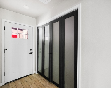 15 Presidio Road - Photo Thumbnail 19