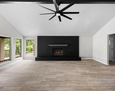15 Presidio Road - Photo Thumbnail 7