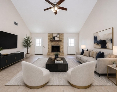 7423 Towerview Ln - Photo Thumbnail 3