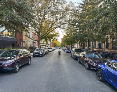 219 33rd Street - Photo Thumbnail 17