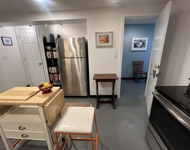 219 33rd Street - Photo Thumbnail 8