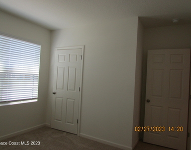 1654 Mineral Loop Drive Nw - Photo Thumbnail 2