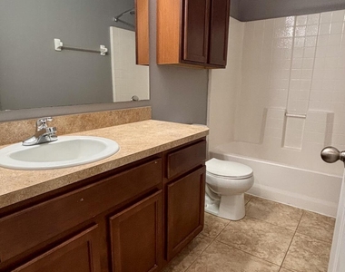 2755 Revolution Street - Photo Thumbnail 13