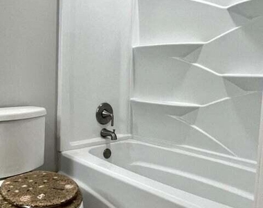 311 Taylor Avenue - Photo Thumbnail 6