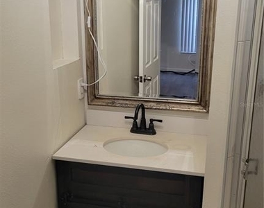 701 E Orchid Avenue - Photo Thumbnail 9