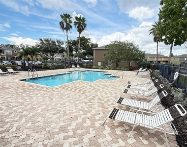 12270 Foxmoor Peak Drive - Photo Thumbnail 17