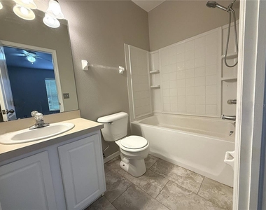12270 Foxmoor Peak Drive - Photo Thumbnail 8