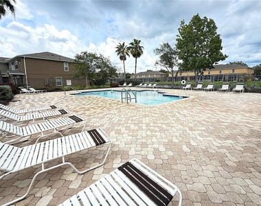 12270 Foxmoor Peak Drive - Photo Thumbnail 15