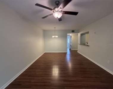 6439 Cypressdale Drive - Photo Thumbnail 10