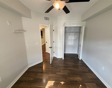 6439 Cypressdale Drive - Photo Thumbnail 16