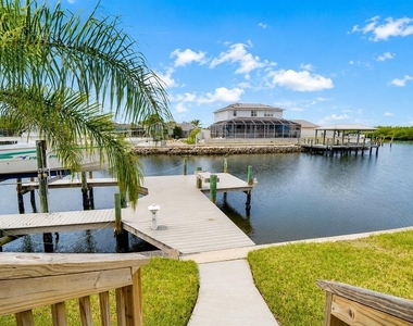6530 Bimini Court - Photo Thumbnail 19