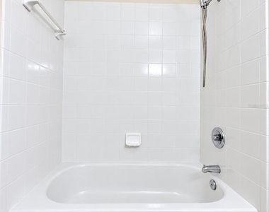 1210 E Holland Avenue - Photo Thumbnail 5