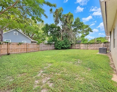 1210 E Holland Avenue - Photo Thumbnail 6