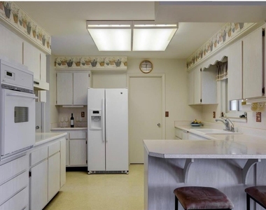 1411 N Pebble Beach Boulevard - Photo Thumbnail 11